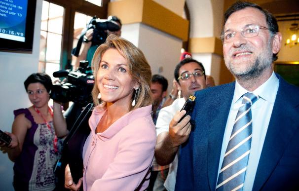 Rajoy arropa y se vuelca con Cospedal en sus dominios electorales