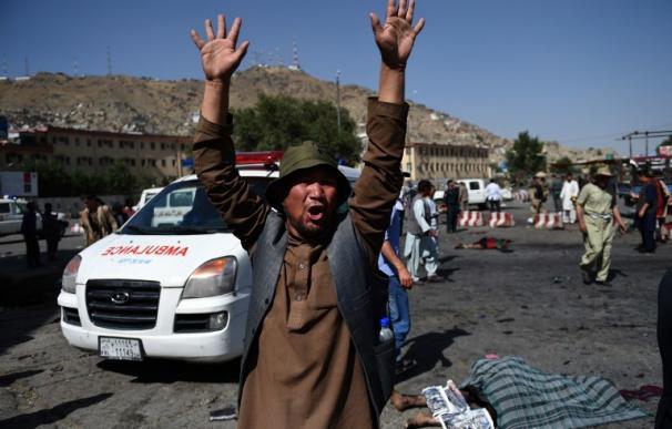 El EI asesina al menos a 61 personas en dos atentados suicidas en Afganistán
