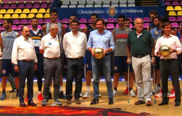 Puente asegura que se trabaja en un "nuevo proyecto" para que el baloncesto de Valladolid vuelva a la máxima categoría