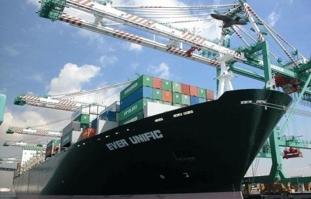 Las exportaciones crecen un 9% en mayo en la Región aunque la importación registra una caída del 21,6%