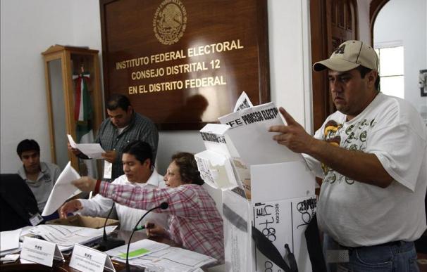 El cómputo final en los distritos le otorga la victoria a Peña Nieto con un 84% escrutado