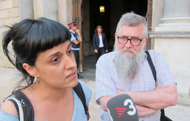PSC y PP se abren a apoyar la ley exprés de Puigdemont sobre la emergencia social