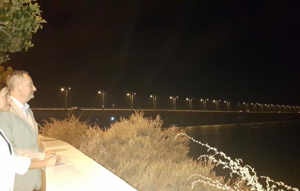 La Junta activa el encendido del puente del Odiel tras finalizar la reparación del sistema de iluminación