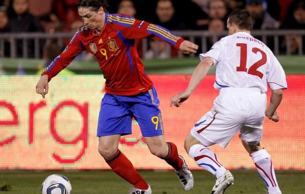 El defensa David Luiz dice que Ancelotti no está preocupado por la falta de goles de Torres