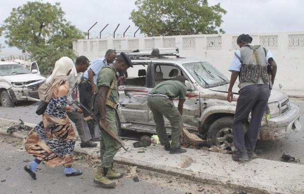 Al menos 11 muertos, 7 terroristas, en el ataque al Parlamento somalí