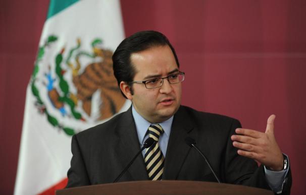 México afirma que vigilancia aérea de EE.UU. fue autorizada y se apega a ley