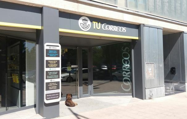 Correos finaliza la transformación de su oficina de Zabalgana (Vitoria) en tienda 'Tu Correos'