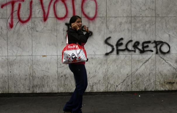 Apertura de los colegios electorales en Venezuela para renovar el Parlamento