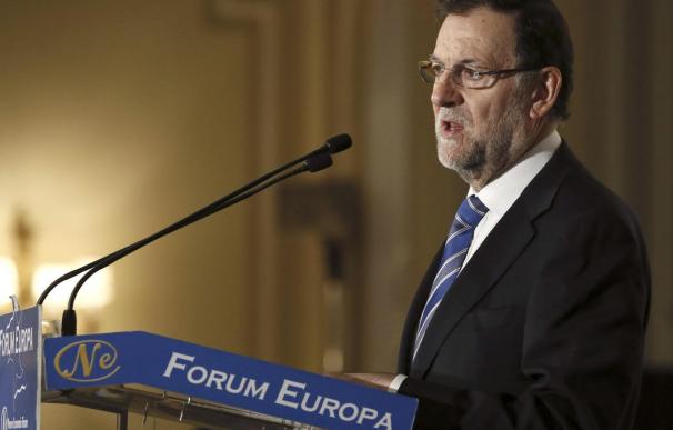 Rajoy, consternado por la muerte de Carrasco, dice "es momento de estar unidos"