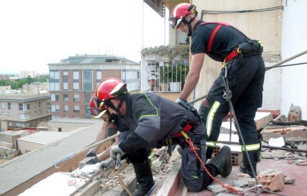 Geólogos instalan la primera estación sísmica permanente en el interior de un falla activa en España