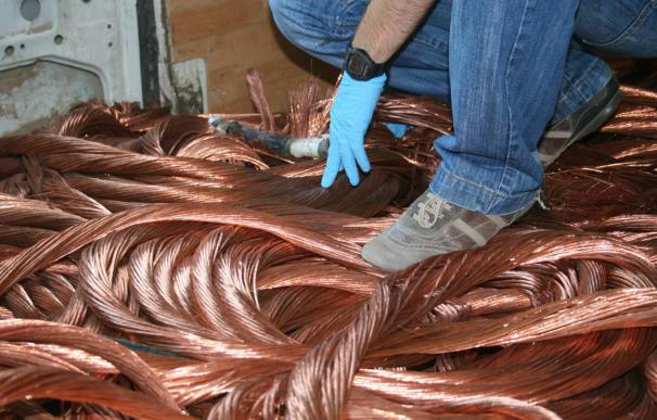 Una banda roba más de 6 toneladas de cobre en una empresa de Granollers