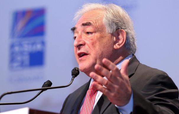 Strauss-Kahn dice que el mercado laboral está en una situación catastrófica