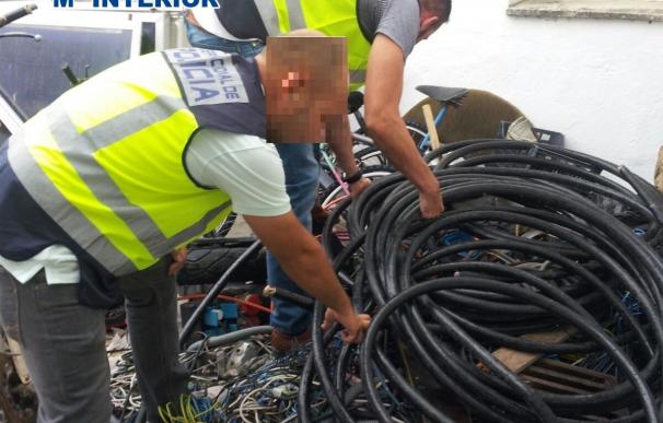 Dos detenidos acusados del robo de 86 metros de cobre del cableado telefónico en Puerto Real