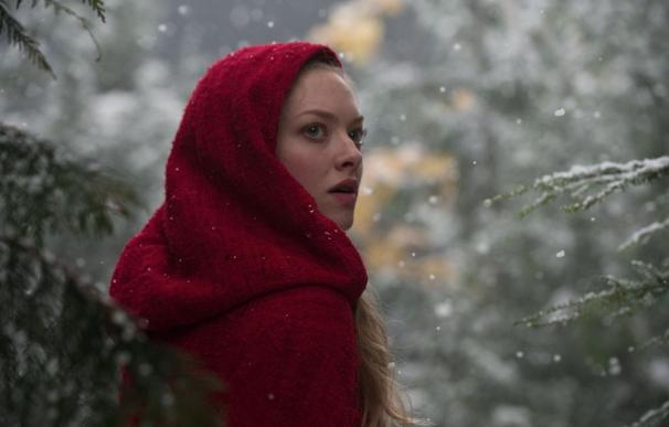 "Caperucita Roja", convertido para la ocasión en una mezcla de thriller romántico y fantasía