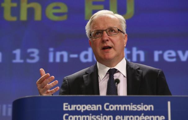 Rehn dice que los datos de paro en España son "inaceptables"