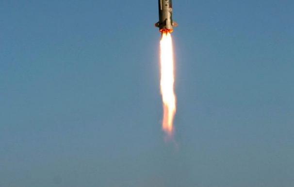 La India prueba con éxito el misil interceptor AAD en el este del país