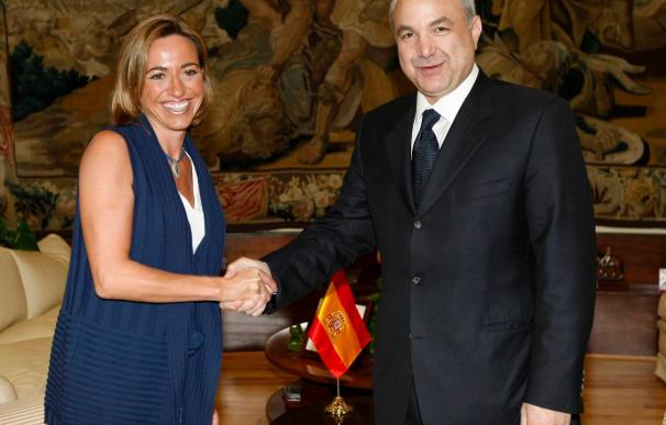 Chacón expresa a su homólogo libanés el compromiso español con la seguridad del Líbano