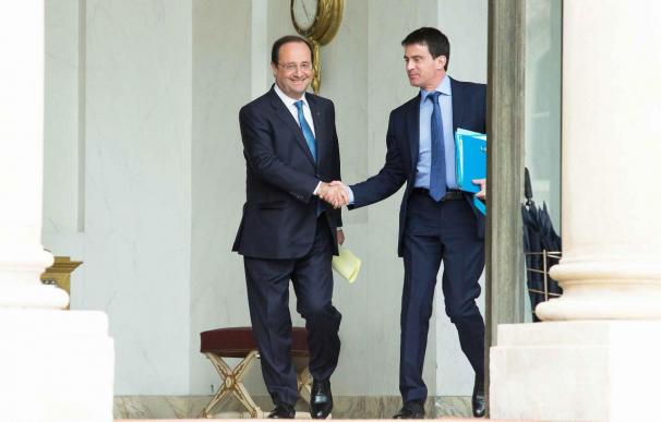 Hollande: "mi deber es reformar Francia y reorientar Europa"