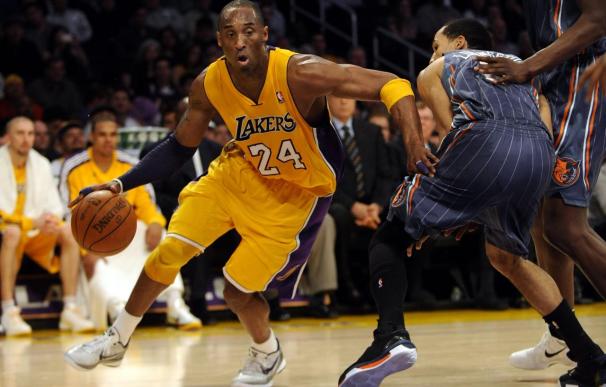 92-84. Un Andrew Bynum de récord lidera a los Lakers frente a Charlotte