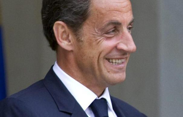 Sarkozy mantiene el retraso de la edad de jubilación pese a las protestas