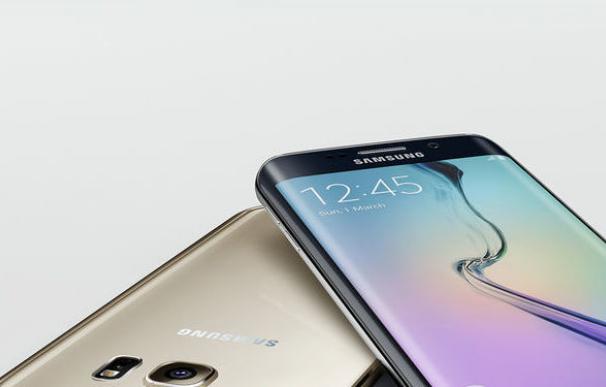 Samsung vende el doble de smartphones que Apple por la caída de los iPhones