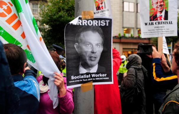 Pacifistas colocan las memorias de Blair en la sección de novela criminal