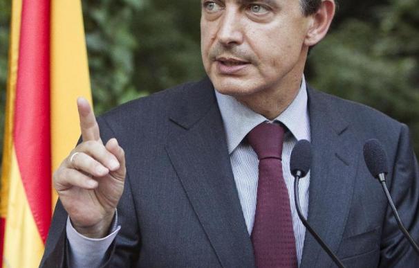 Zapatero dice que él no se juega nada en las primarias de Madrid