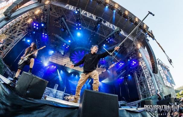 Las tropas de Iron Maiden toman Viveiro en el concierto más masivo del Resurrection Fest
