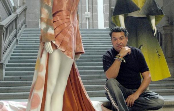 Manuel Fernández dice que "Fashion Art es arte puro"