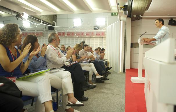 El PSOE cierra filas en el 'no' a Rajoy mientras los 'barones' siguen divididos sobre una última abstención