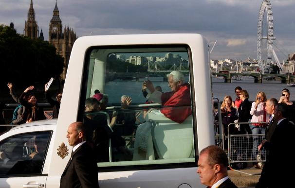 Liberan a los hombres detenidos en Londres por una supuesta amenaza al Papa