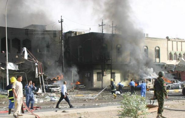 Diez muertos y 28 heridos en un atentado suicida contra un banco en Irak
