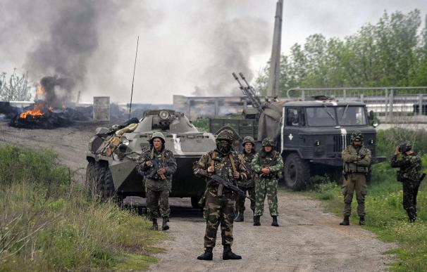 El presidente de Ucrania dice que seguirá la ofensiva en Slaviansk