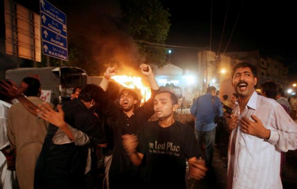 Al menos 1 muerto y 3 heridos en un atentado contra la Policía en el noroeste de Pakistán