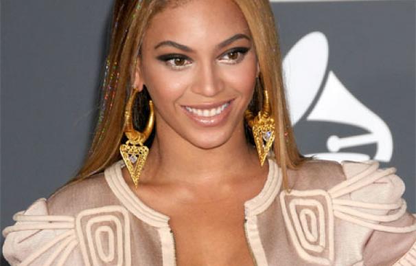 Beyoncé donó el dinero que ganó actuando para Gadafi