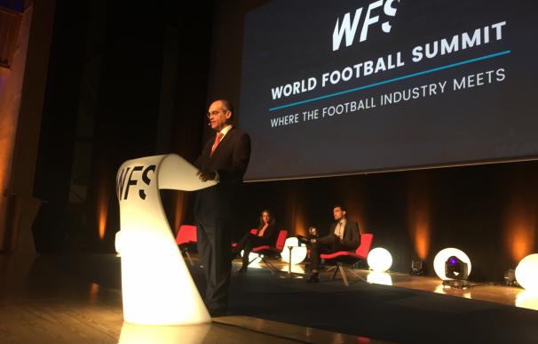 Van Grieken: "El modelo implantado en el fútbol español es un referente"