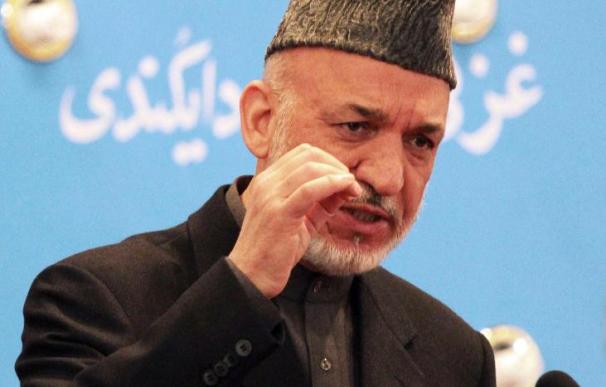 Ex ministros de Exteriores consideran el plan de transición de Karzai insuficiente