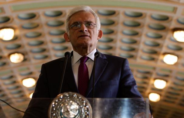 Buzek advierte que se aplicará "tolerancia cero" con los sobornos a eurodiputados