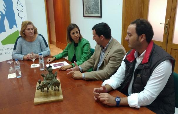 La Junta invierte más de 300.000 euros en la mejora de la carretera entre Rociana y Bonares