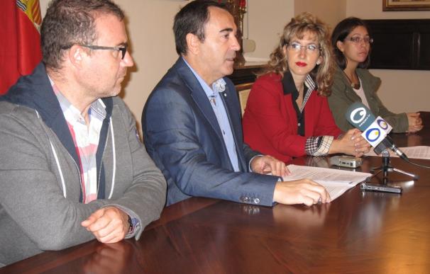 Unas 100 personas participarán en los primeros cursos TIC de Andalucía Compromiso Digital en la capital