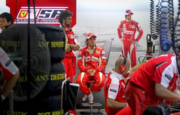 Vettel y Alonso, los mas rápidos en segunda eliminatoria, Alguersuari fuera