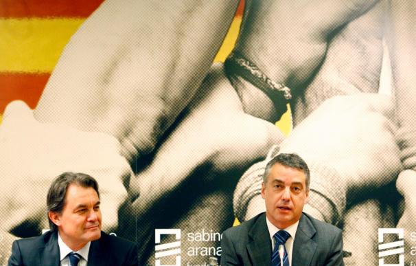 El presidente de la Generalitat, Artur Mas, y el lehendakari del País Vasco, Iñigo Urkullu.