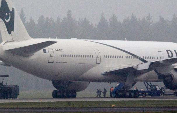 Un detenido por la amenaza de bomba en un avión con destino a Pakistán que aterrizó en Estocolmo