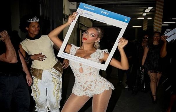 Beyoncé se corona como la más buscada en internet, destronando a Kim Kardashian