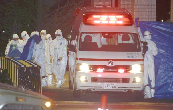 Dos trabajadores de Fukushima en observación médica por alta radiación