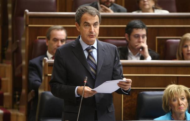 Zapatero dice que hoy trabaja para garantizar los derechos