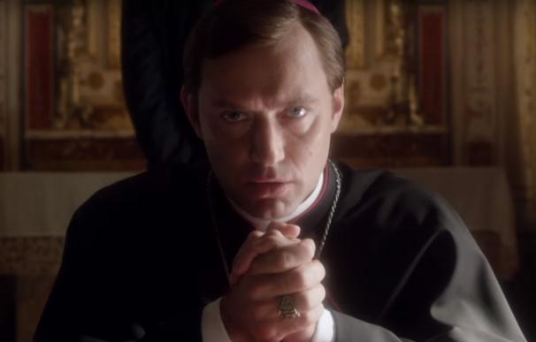 A Jude Law le costó interpretar al primer Papa estadounidense en 'The young Pope' de Sorrentino