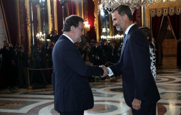 Rajoy, prudente sobre la investidura y los barones del PSOE no explicitan la abstención pero no ven elecciones