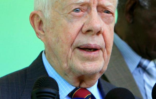 El expresidente estadounidense Jimmy Carter llega a Cuba en visita de tres días