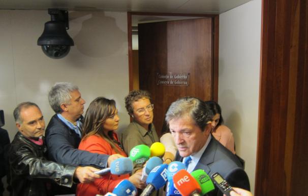 Javier Fernández dice que la corrupción en el PP se valorará en el Comité Federal para decidir sobre la investidura